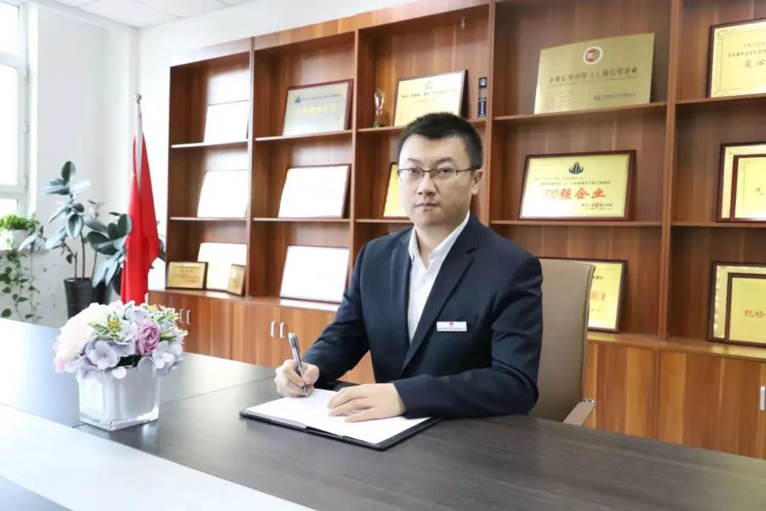 1689126831114391.jpg 640 (2).jpg